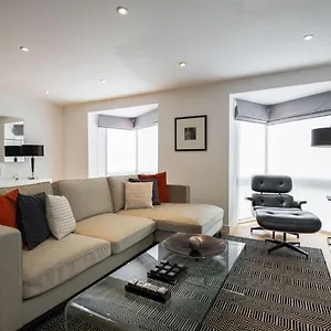 Apartment Trendy Queens Park Close To Hampstead By Underthedoormat London