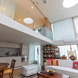 Contemporary In The Heart Of Fulham