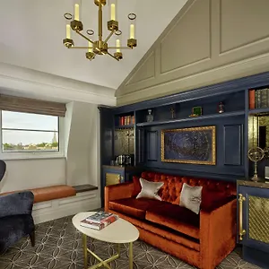 100 Queens Gate Hotel, Curio Collection By Hilton Hotel London