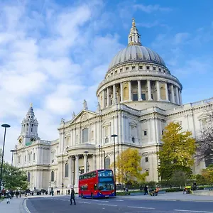 St.paul's Cathedral Modern Of Apartmán
