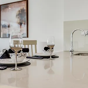 Апартаменты Concord House *