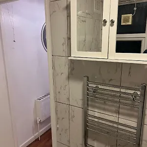 Apartment Accu Care *