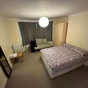Homestay House Dollis Hill