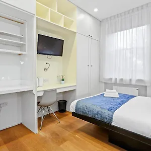 Urban Nest 1 *