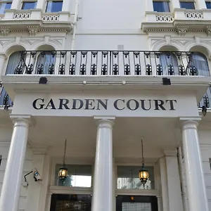 Otel Garden Court 3*