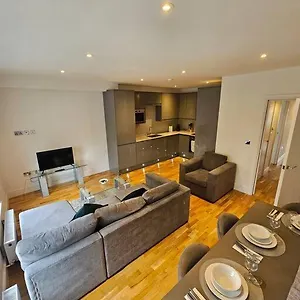 Luxe Two Double * Finchley
