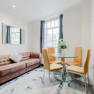 Hyde Park Apartment London