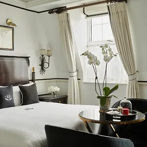 41 Hotel 5*