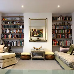 Quiet Kensington Flat Ideal For * London
