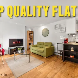 Apartment сеntral 2 Bedroom Flat In Acton *