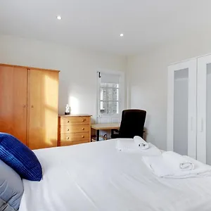 Modern Cosy - Fulham Prime Location * London