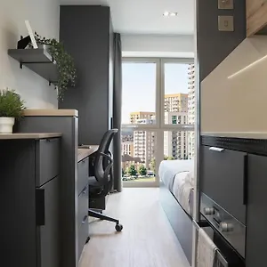 Student-only Luxury Studio, Lewisham Exchange London
