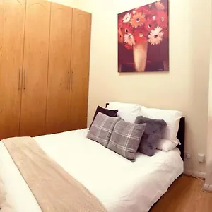 Stylish 1-bed Flat In Chelsea Near Sloane Square Apartment *
