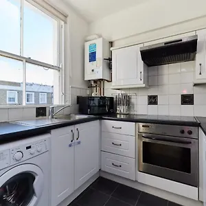 The Shepherd's Bush Place - Lovely 1bdr Flat Appartamento