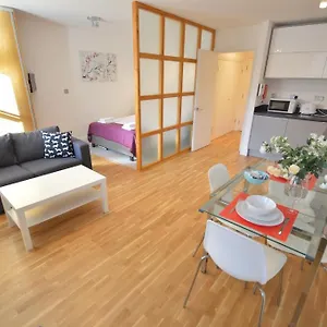 Апартаменты 3b Soho 3rd Floor By Indigo Flats