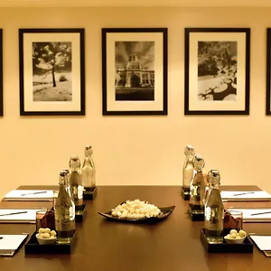 Hotel Radisson Blu Edwardian, Leicester Square 4*