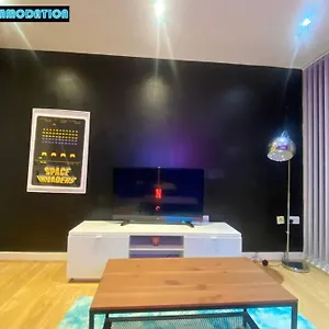 Apartment 80s Retro 1bedroom Apart Canary Wharf London
