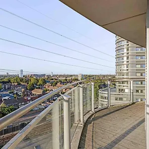 Luxury 3min Walk To Excel,city Hall, O2 London