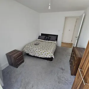 Apartment Hippersley Point, Tilston Bright Square, Abbey Wood, Se2 9dr, Uk *