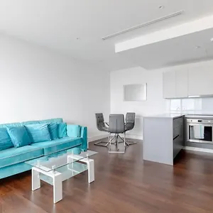 Apartment Chic 1bd Flat Wviews Of The Shard - South Quay! *