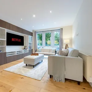 Apartment Candler Mews - Twickenham