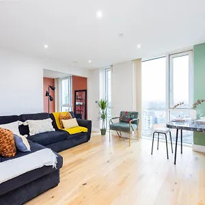 Apartment Luxury 1 Bedroom Near Westfield Stratford - 10 Min Walk London