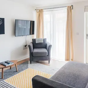Apartment The City Song 1 Bedroom Apartment In Rotherhithe *