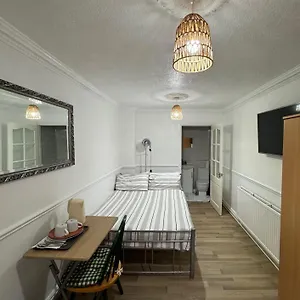 Apartment Oxborne Uk - 22 Seaton London
