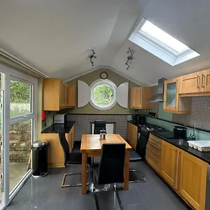 Elegant Flat In A Fantastic Area *
