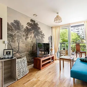 Terrace London