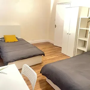 Hostel Nunhead 5mins Walk To Metro London