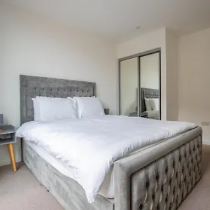 Londwell, Stylish Docklands Flat With Private Terrace *
