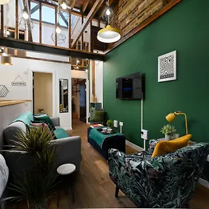1br Sleeps 4, Georgian Townhouse, Near Liverpool Street, Super London, Beautifully Designed Appartement