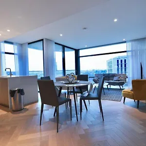 2 Bedroom Luxury Apartment