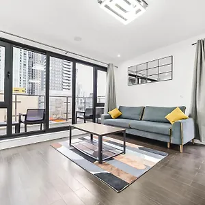 Apartment Large 2 Bed With Massive Balcony In Canary Wharf