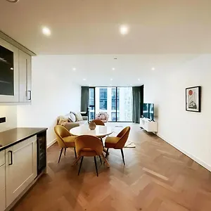 Apartment Luxury 2bed 2bath Next To Tower Bridge *