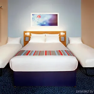Travelodge Battersea 2* Londres
