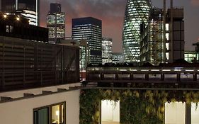 Doubletree By Hilton Hotel London - Tower Of London Exterior photo