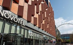 Novotel London Wembley Exterior photo