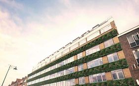 Hampton By Hilton London City Hotel Exterior photo