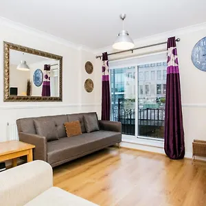 1 Bedroom On The Riverbank Near St Paul's *