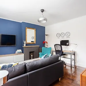 Apartment Perfect Gem By Southwark Stn W/balcony -