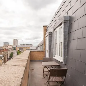 Serviced Apartment *