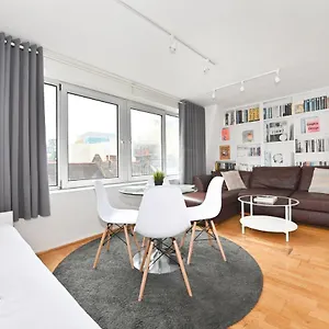 Oxford Street & Carnaby - Soho Abode Apartments * London