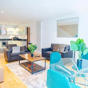 Mysquare One Bed Serviced In Farringdon Apartment London