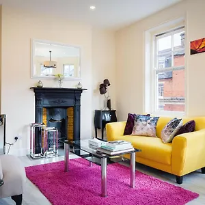 Apartment 24 Molyneux Street