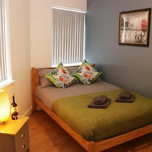 Apartment Modern Newgate - Kingsbury Underground, All Local Amenities On Your Doorstep *