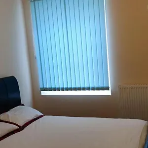 Homestay Nice Double Bedroom At Streatham Place London