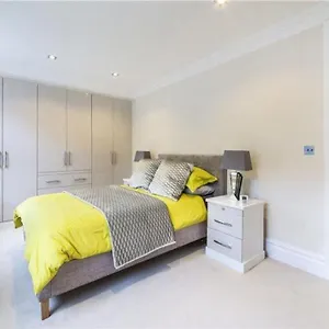 Stunning 2 Bed - Bond Street And Selfridges! * London
