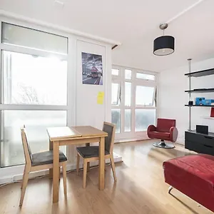 1-double Bedroom Aparment In * London